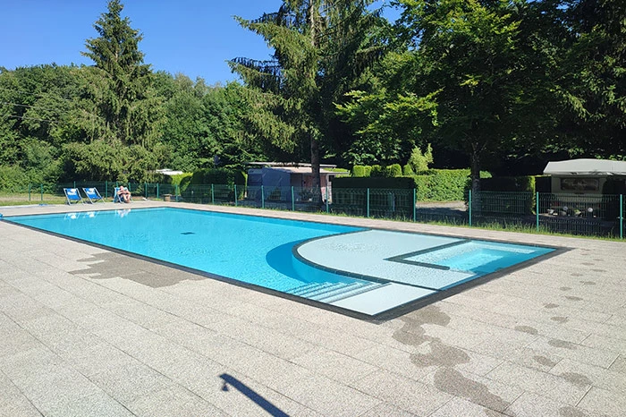 Camping avec piscine à Colmar.